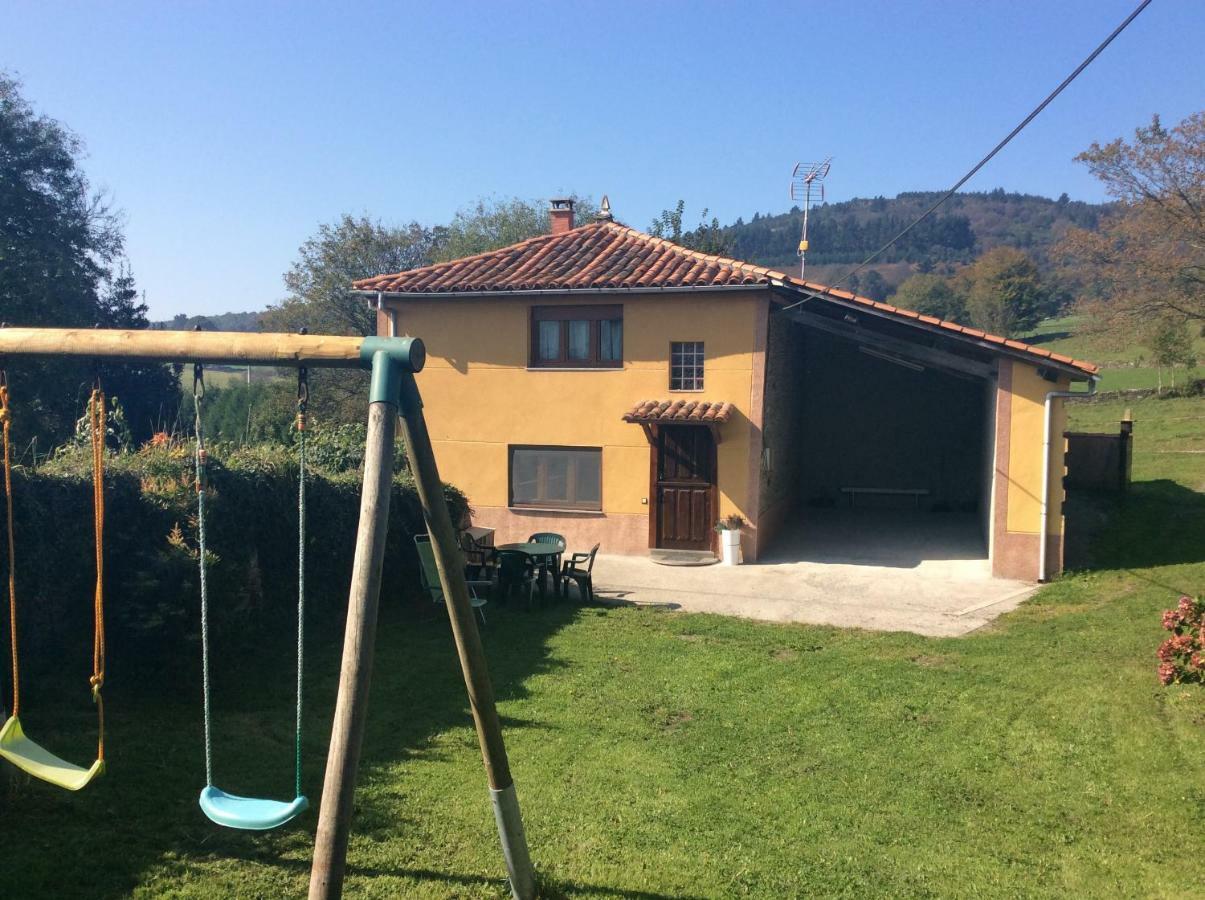 Casa Nueva Pensionat Salas  Exteriör bild